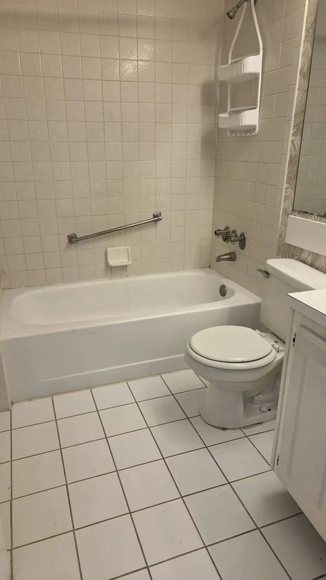 Unit F2 photo 13