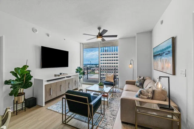 CityPlace South Tower Unit 1508 photo 2