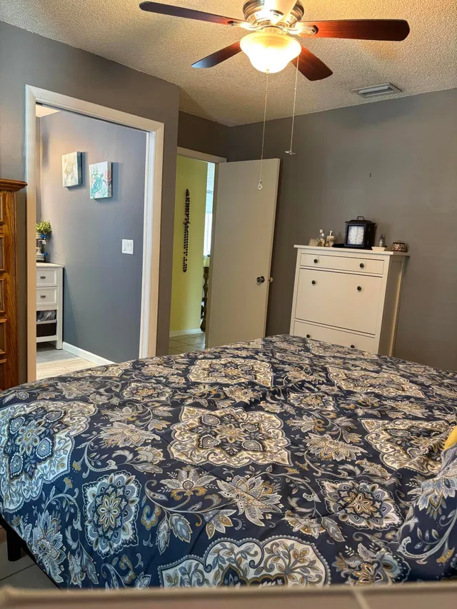  Residence photo 17