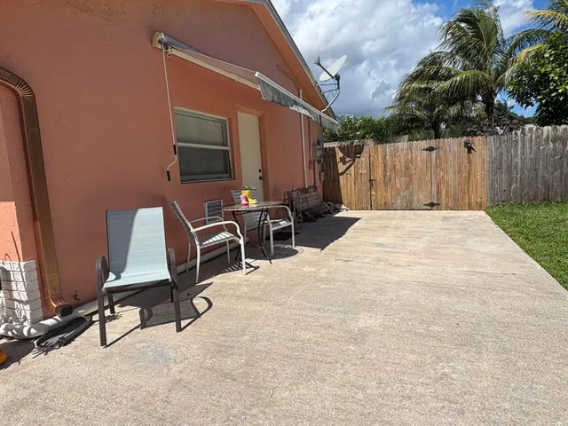  Residence photo 28