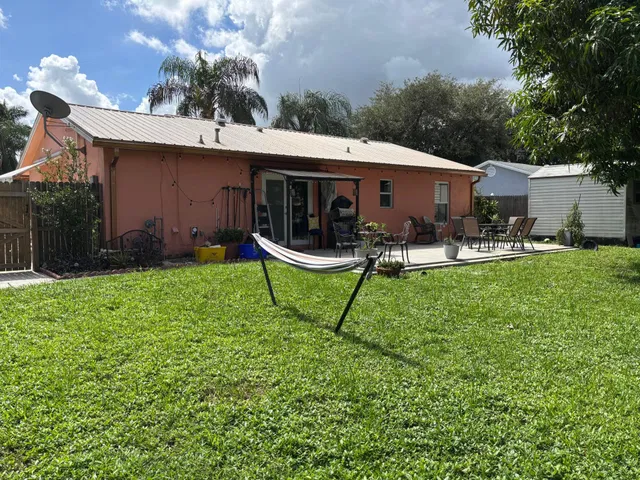  Residence photo 29
