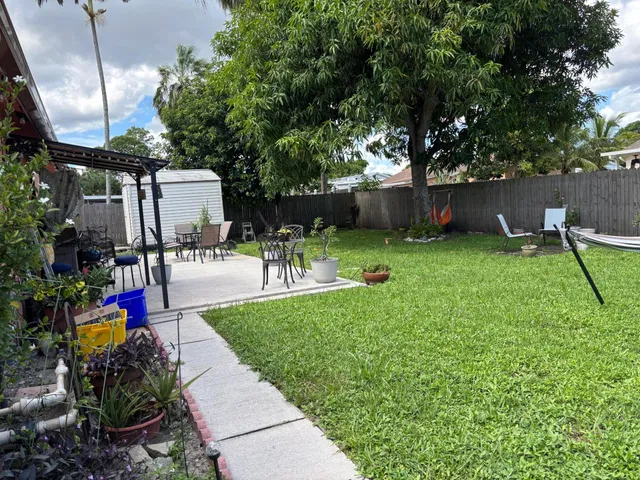  Residence photo 35