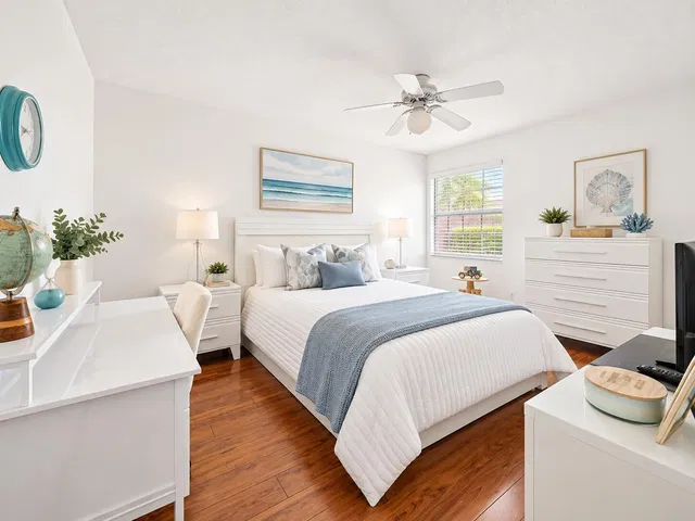  Residence photo 18