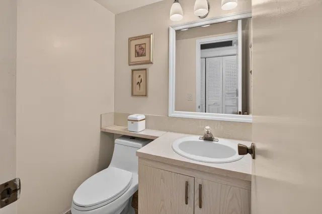 Residence photo 20