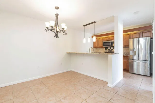Residence photo 10