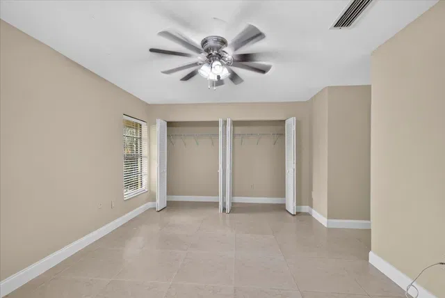 Residence photo 19