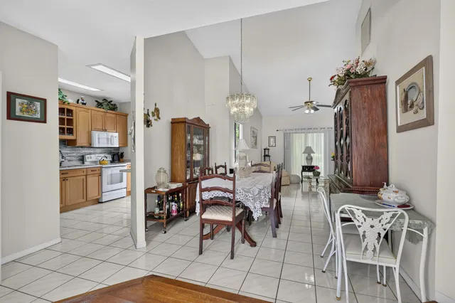 Residence photo 7