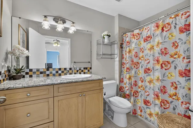 Residence photo 18