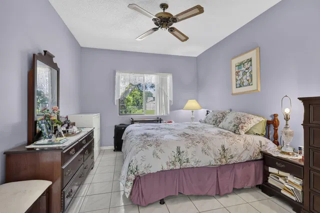 Residence photo 22