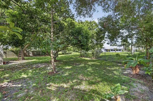 Residence photo 34