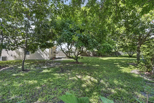Residence photo 35