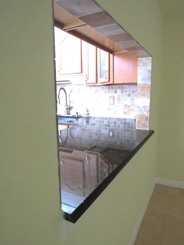 Unit 216 photo 9