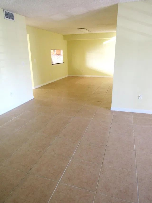 Unit 216 photo 16