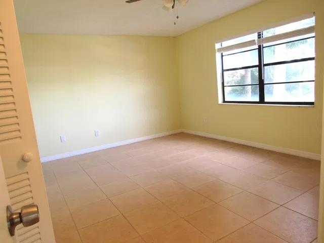 Unit 216 photo 17