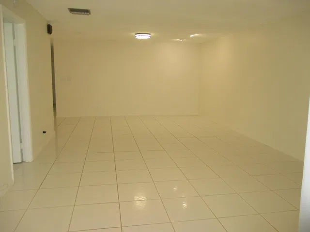 Residence photo 9