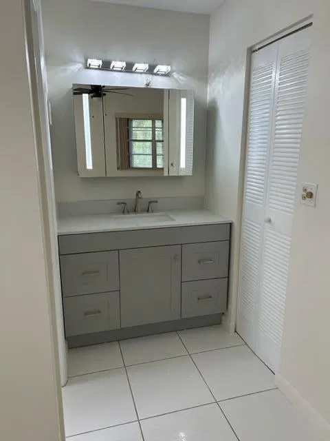 Residence photo 12