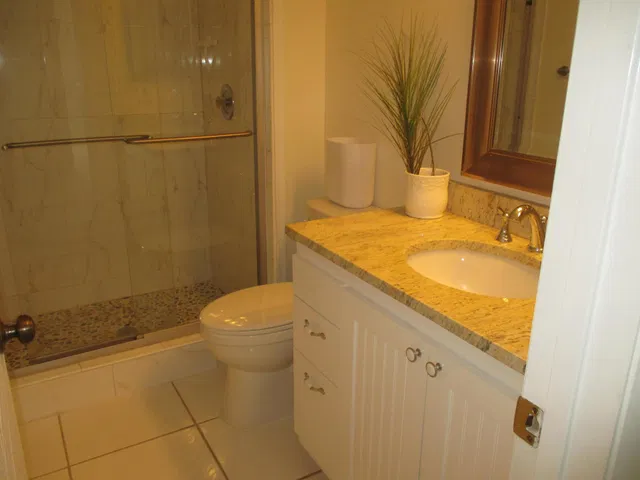 Residence photo 18