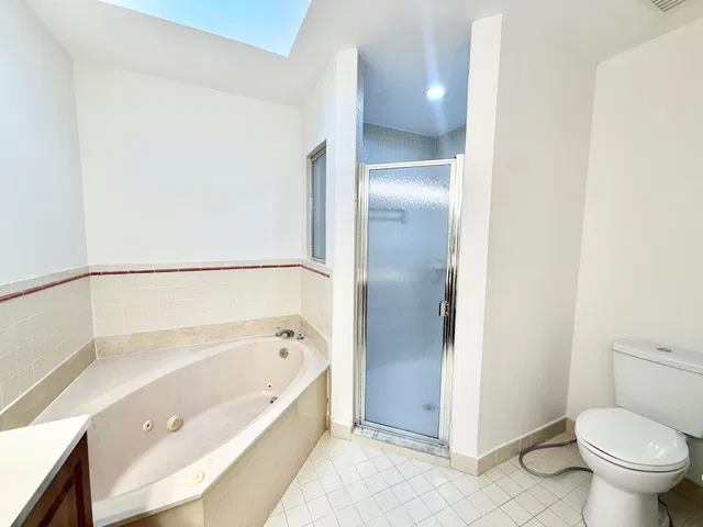 Residence photo 9