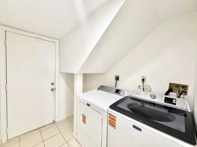 Residence photo 26