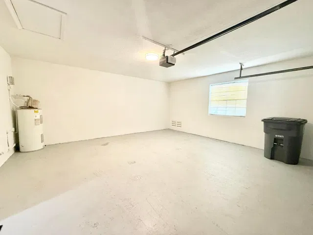  Residence photo 27
