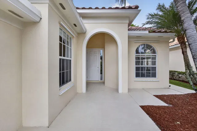  Residence photo 5