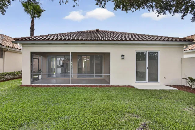  Residence photo 35