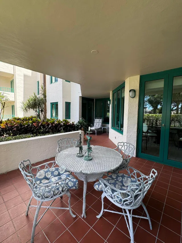 Boca Raton Unit 102 photo 32