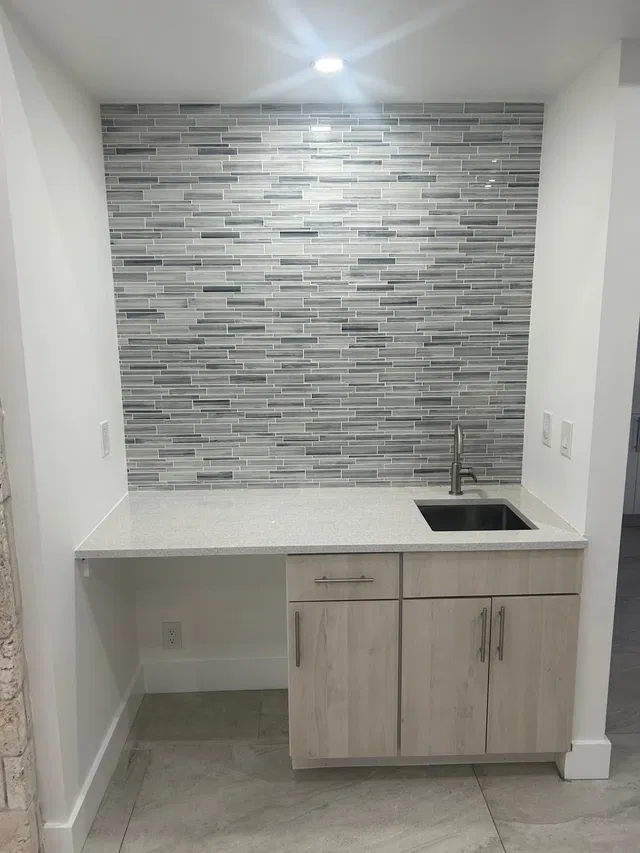  Residence photo 5