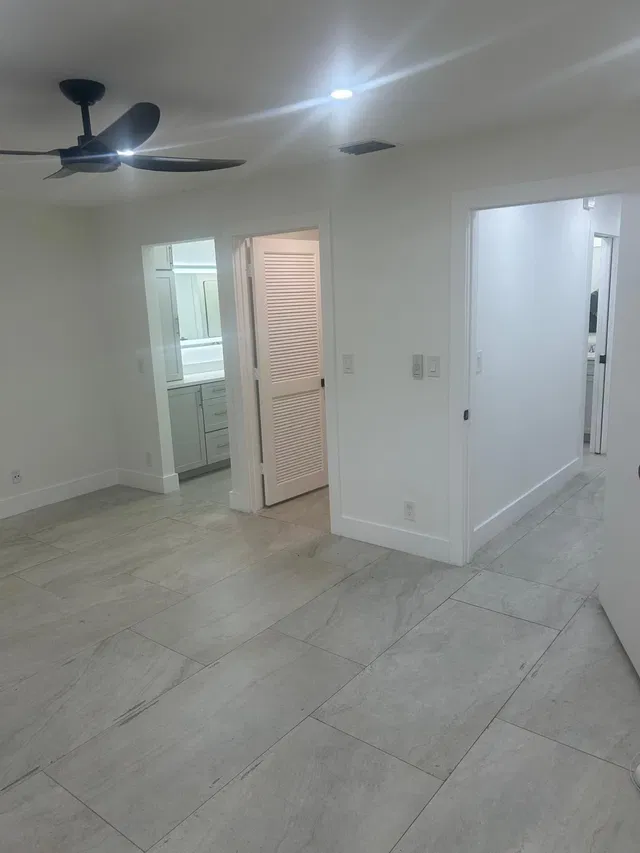 Residence photo 16