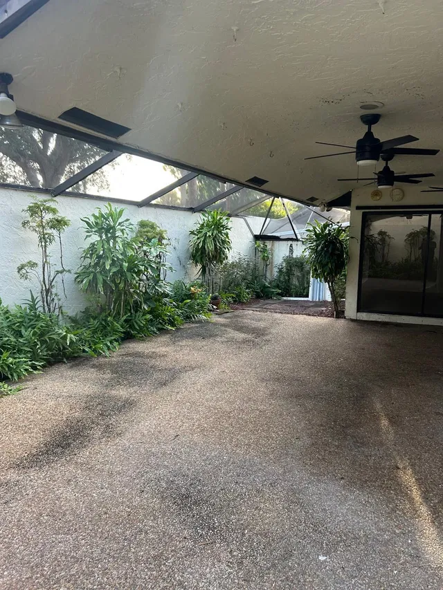  Residence photo 18