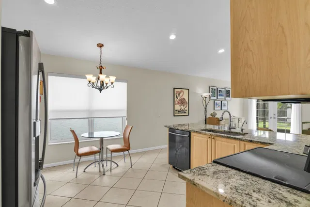 Residence photo 15