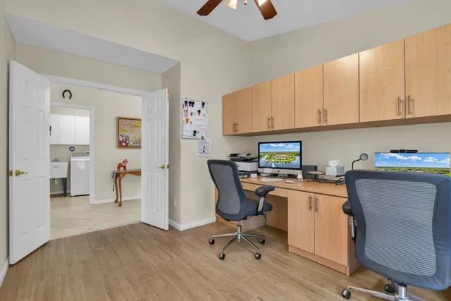 Residence photo 29