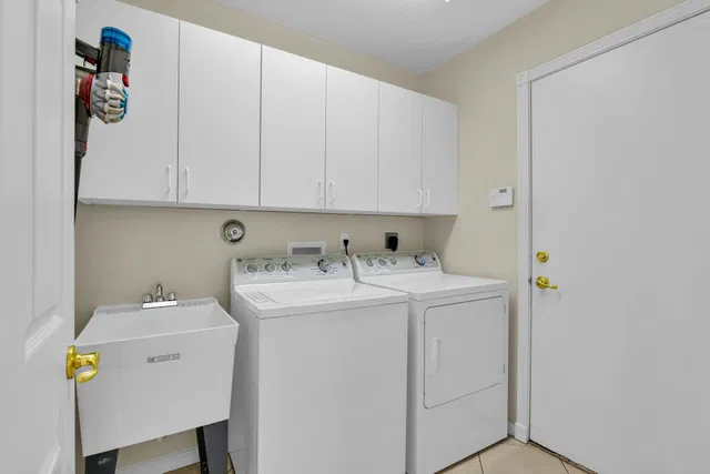 Residence photo 35