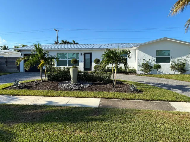 Village of North Palm Beach Residence photo 3