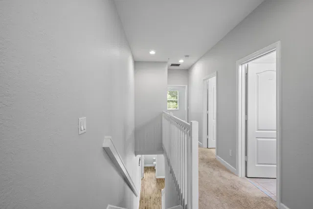 Residence photo 20