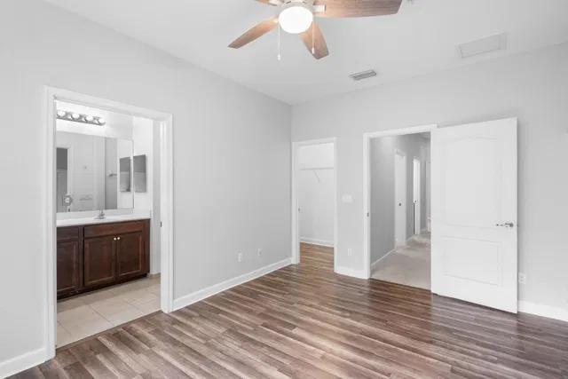 Residence photo 26