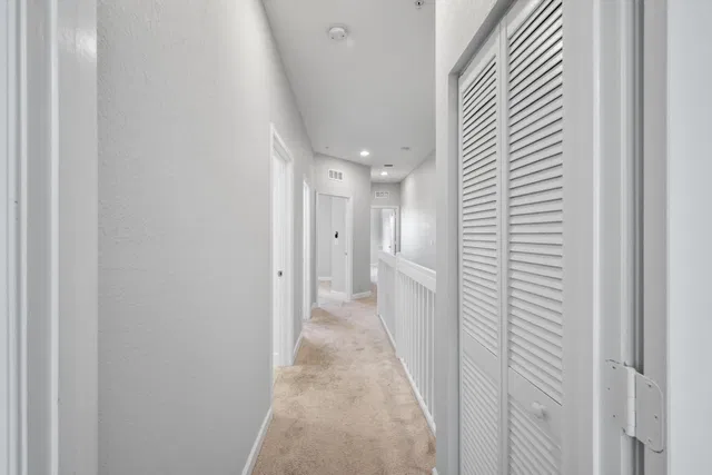 Residence photo 33