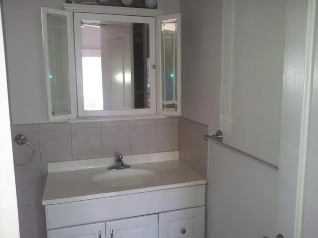 Unit 5 photo 8