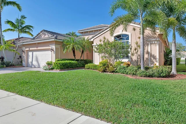 Residence photo 3