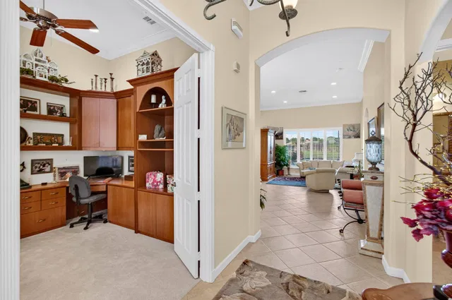 Residence photo 12