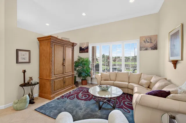 Residence photo 15