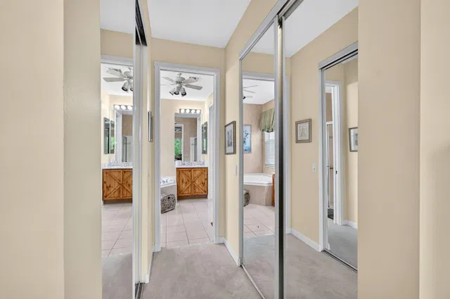 Residence photo 37