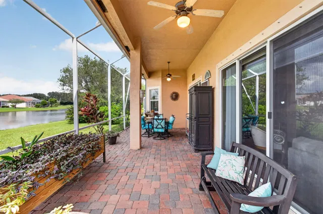Residence photo 41