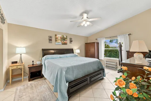  Residence photo 13