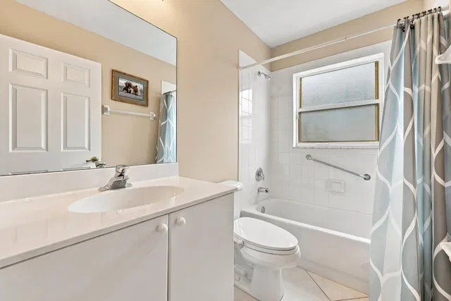  Residence photo 20