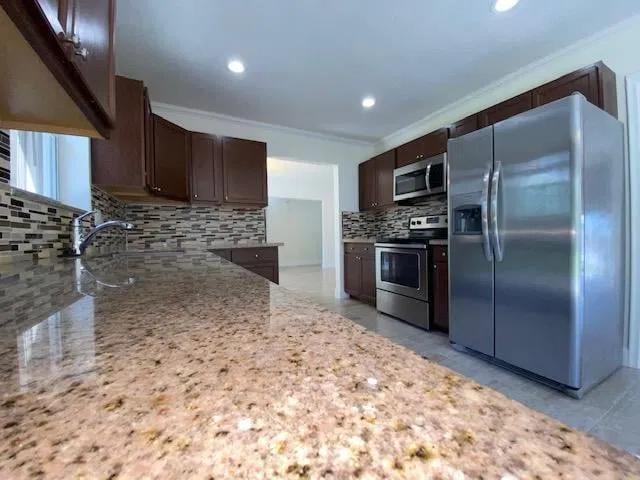 Residence photo 10
