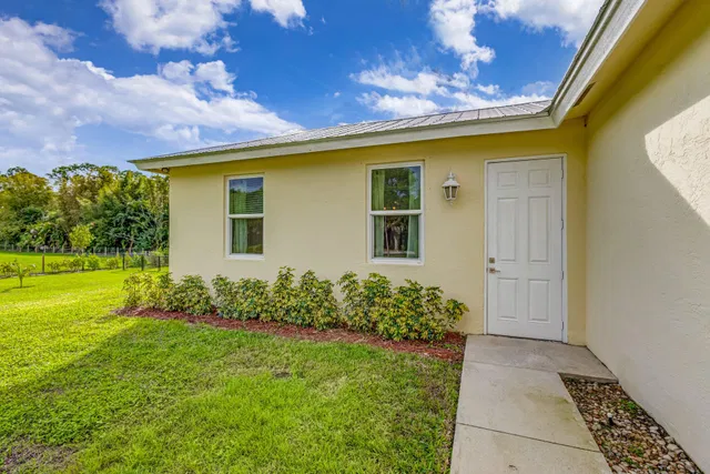 Residence photo 23