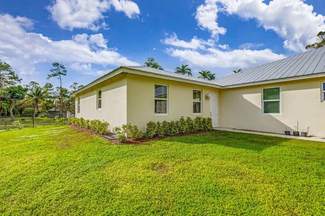 Residence photo 24