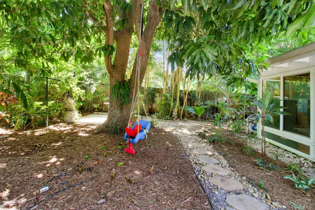  Residence photo 26