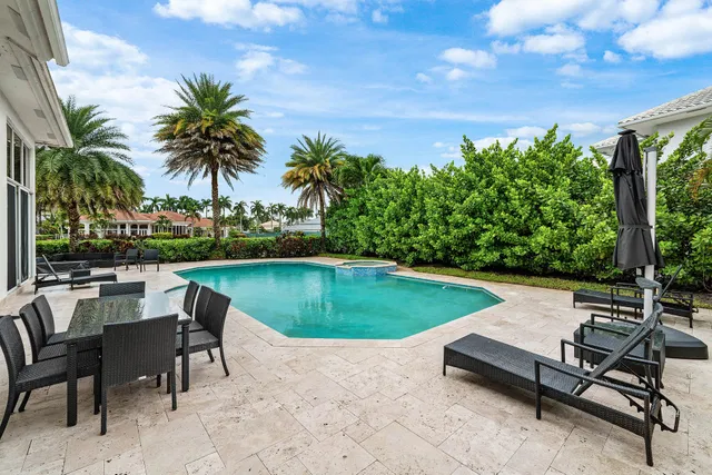 St. Andrews Country Club Residence photo 48